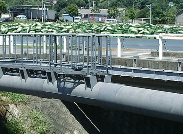水管橋